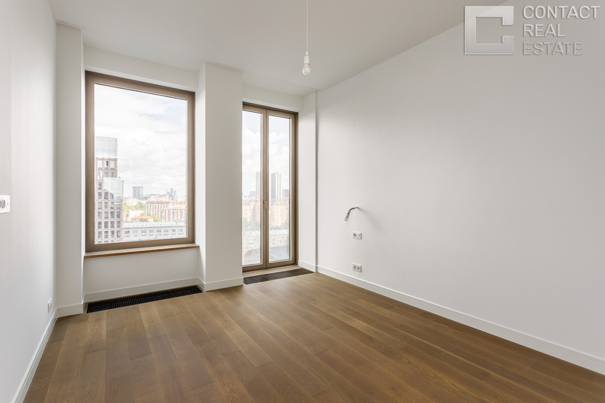 Костикова ул., д. 4, корп. 5, «Лаки» (Lucky)