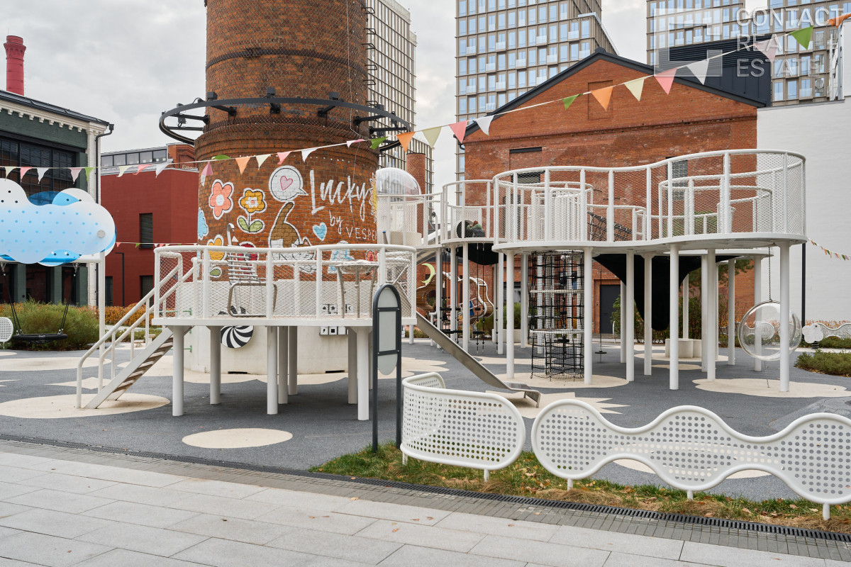 Костикова ул., д. 4, корп. 1, «Лаки» (Lucky)