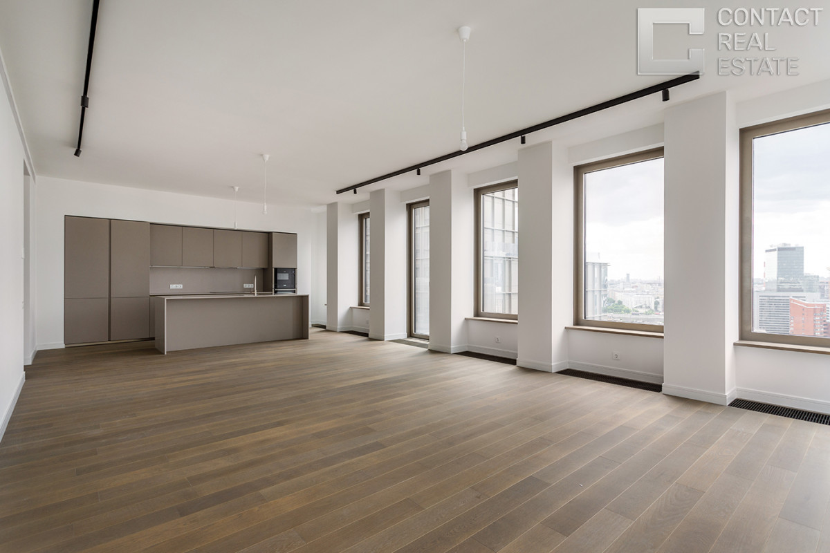 Костикова ул., д. 4, корп. 5, «Лаки» (Lucky)