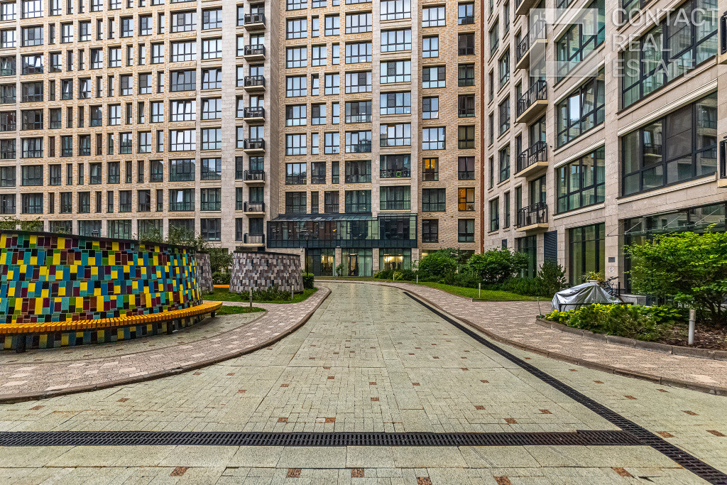 Малая Пироговская ул., д. 8, «Баррин Хаус» (Barrin House)