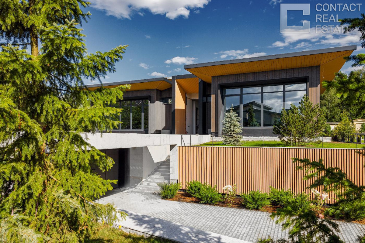 Ренессанс парк