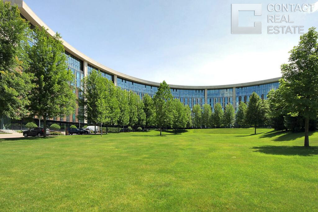 Весенняя ул., д. 2, корп. 6, «Сколково парк»