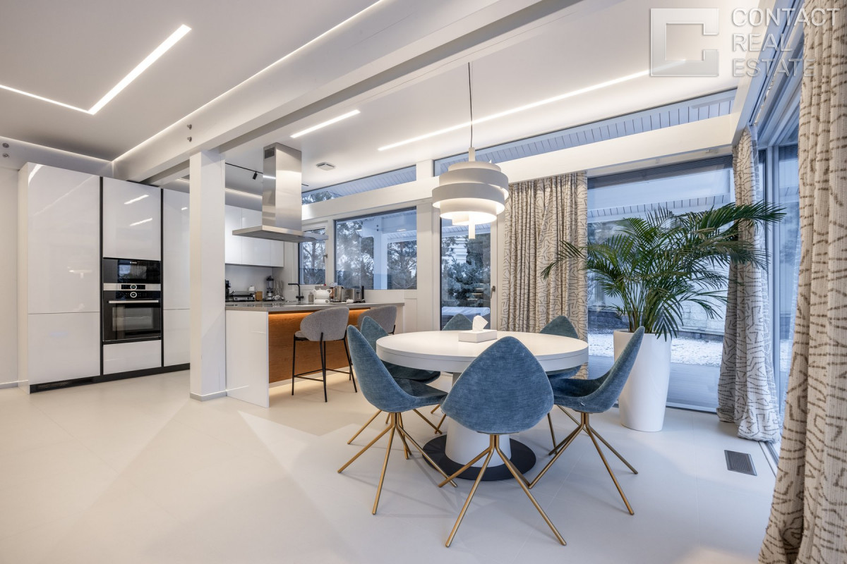 Ренессанс парк