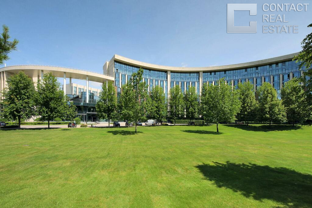 Весенняя ул., д. 2, корп. 6, «Сколково парк»