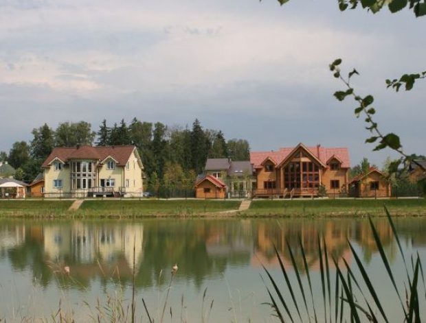 Деревянные дома в Новоглаголево