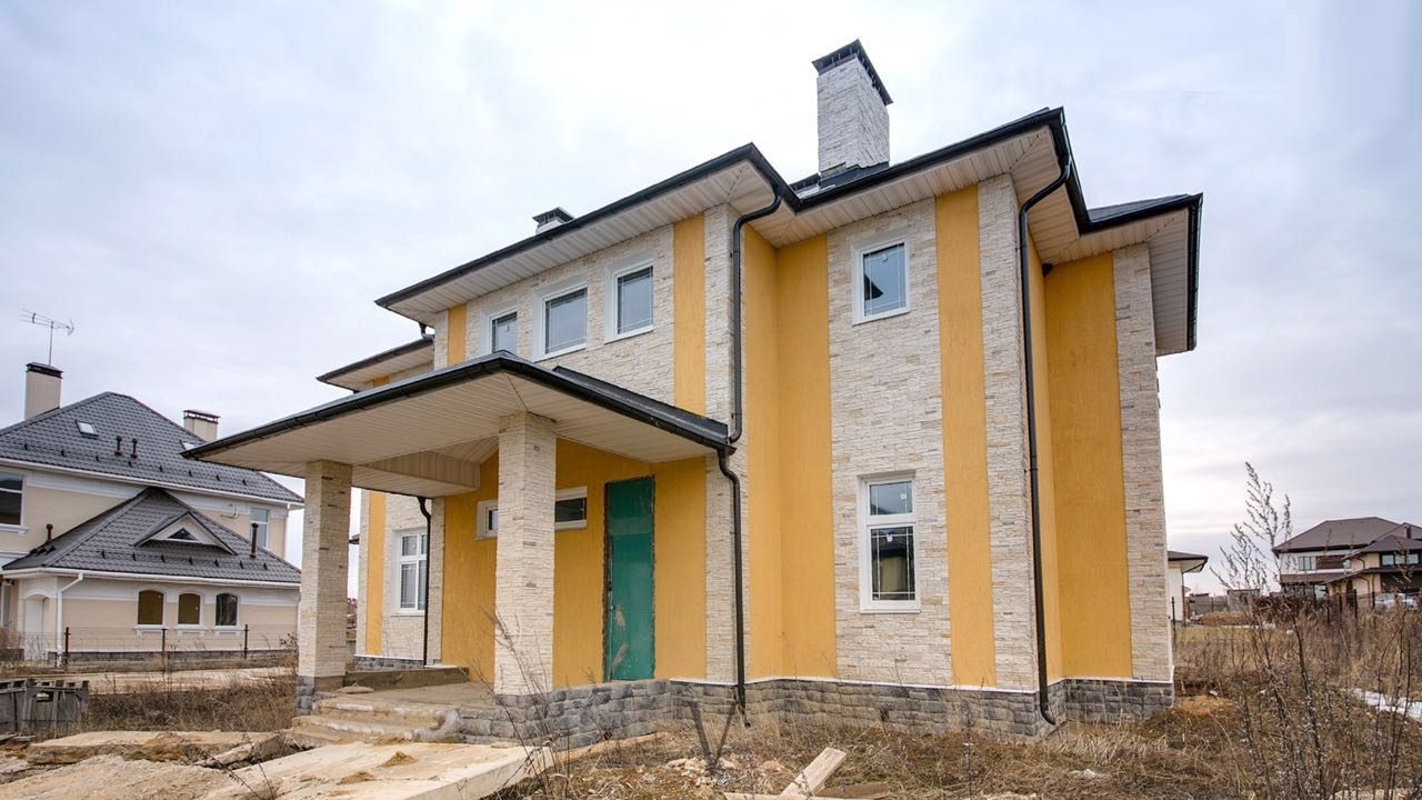 Дом в коттеджном поселке Новорижский